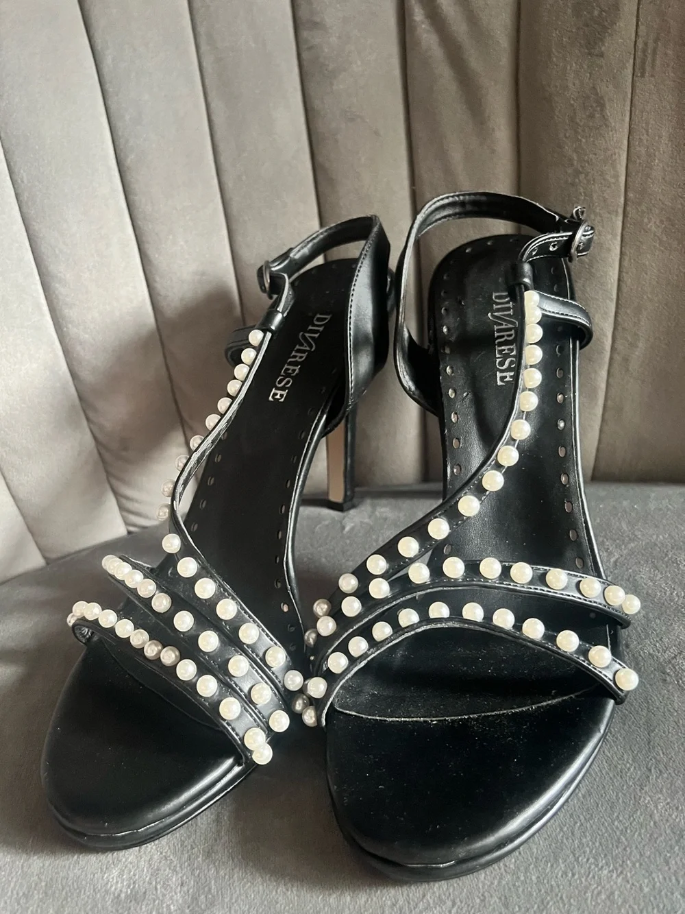 Pearl-Accent Black Slingback Heels